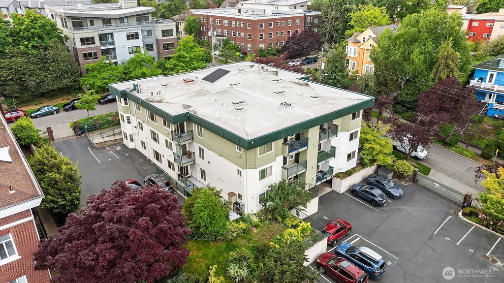 Photo of 1818 18th Avenue #204, Seattle, WA 98122 (MLS # 2522499)