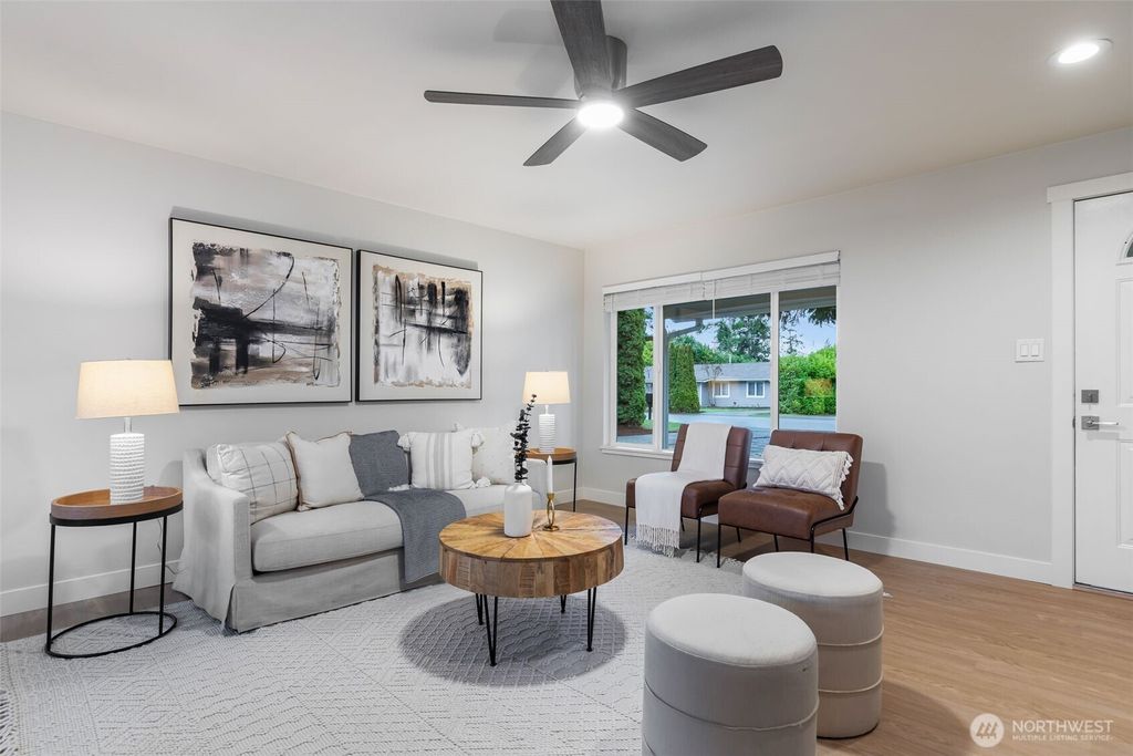 Photo of 3718 NE 22nd Place, Renton, WA 98056 (MLS # 2461317)