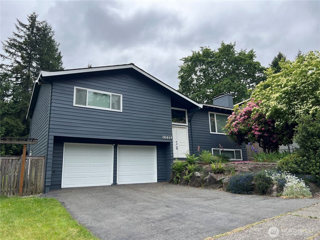 Photo of 16017 NE 57th Street, Redmond, WA 98052 (MLS # 2527312)