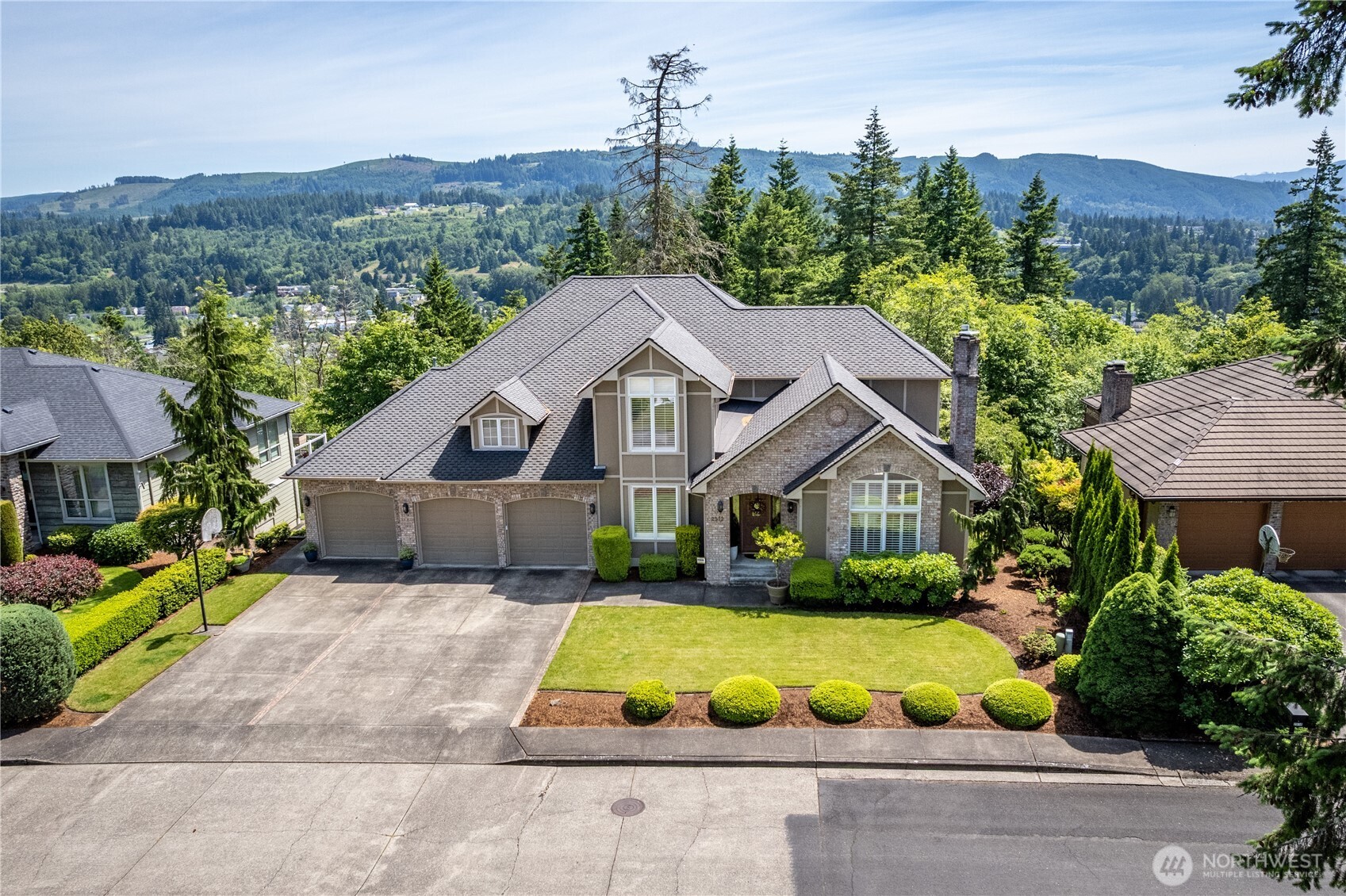 2512 Peters Drive