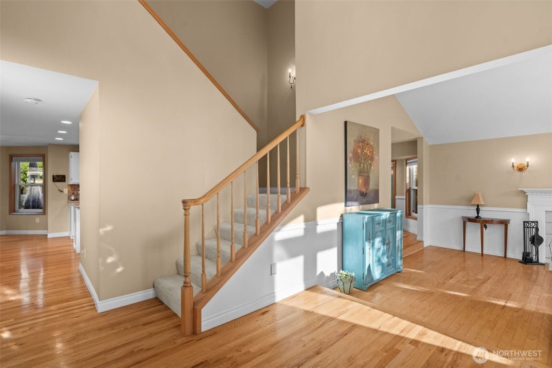 1860 Overview Drive NE