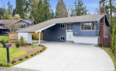 Photo of 14831 NE 14th Street, Bellevue, WA 98007 (MLS # 2504222)