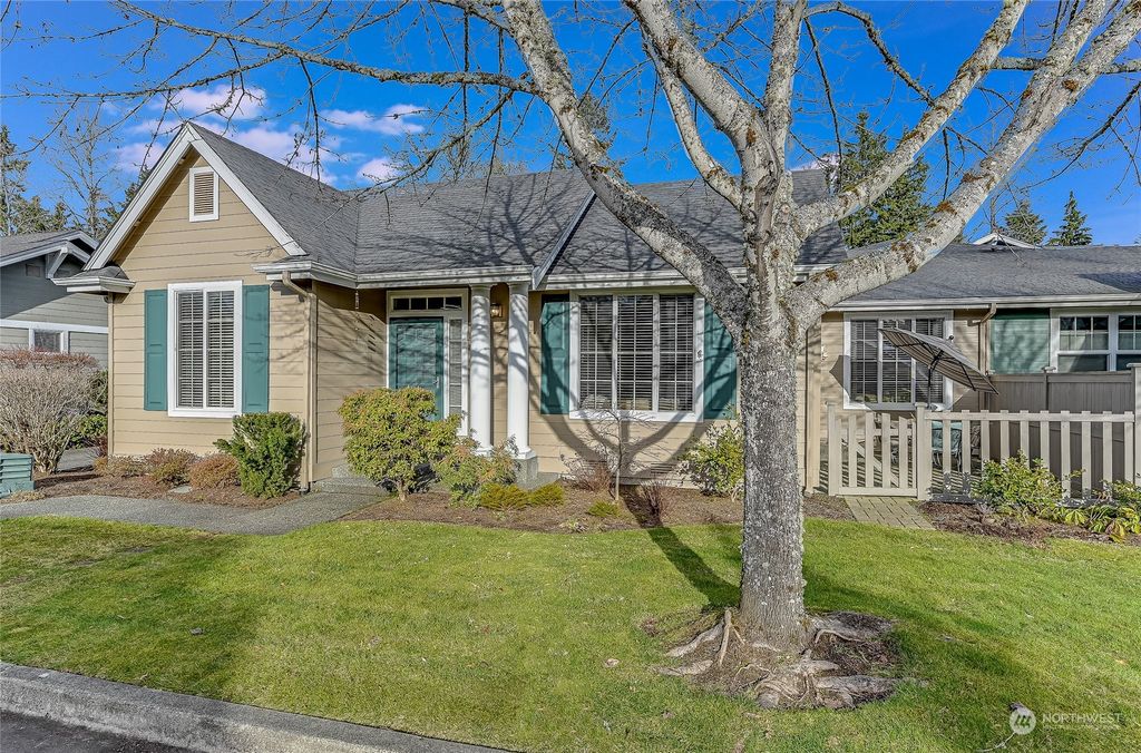 Photo of 11656 239th Avenue NE, Redmond, WA 98053 (MLS # 2026340)