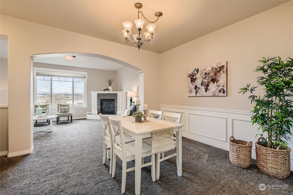 Photo of 3013 Belmonte Lane, Everett, WA 98201 (MLS # 2053184)