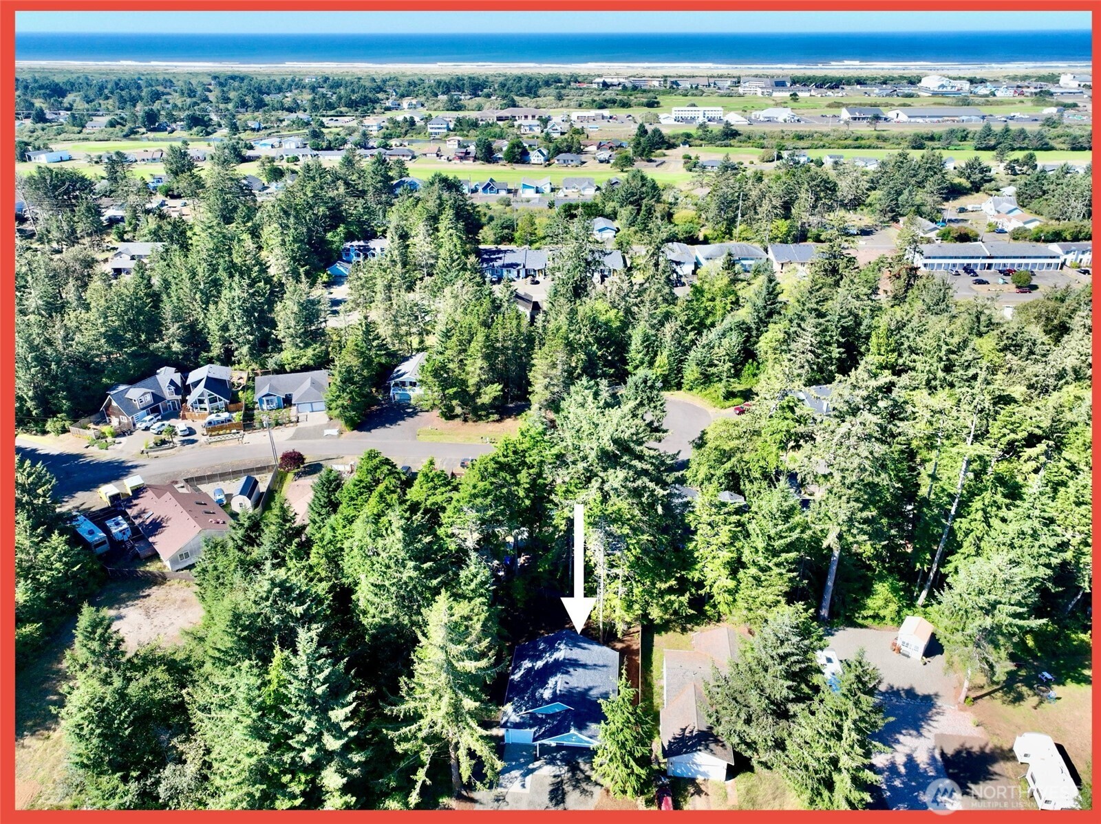 611 Weatherwax Loop NE