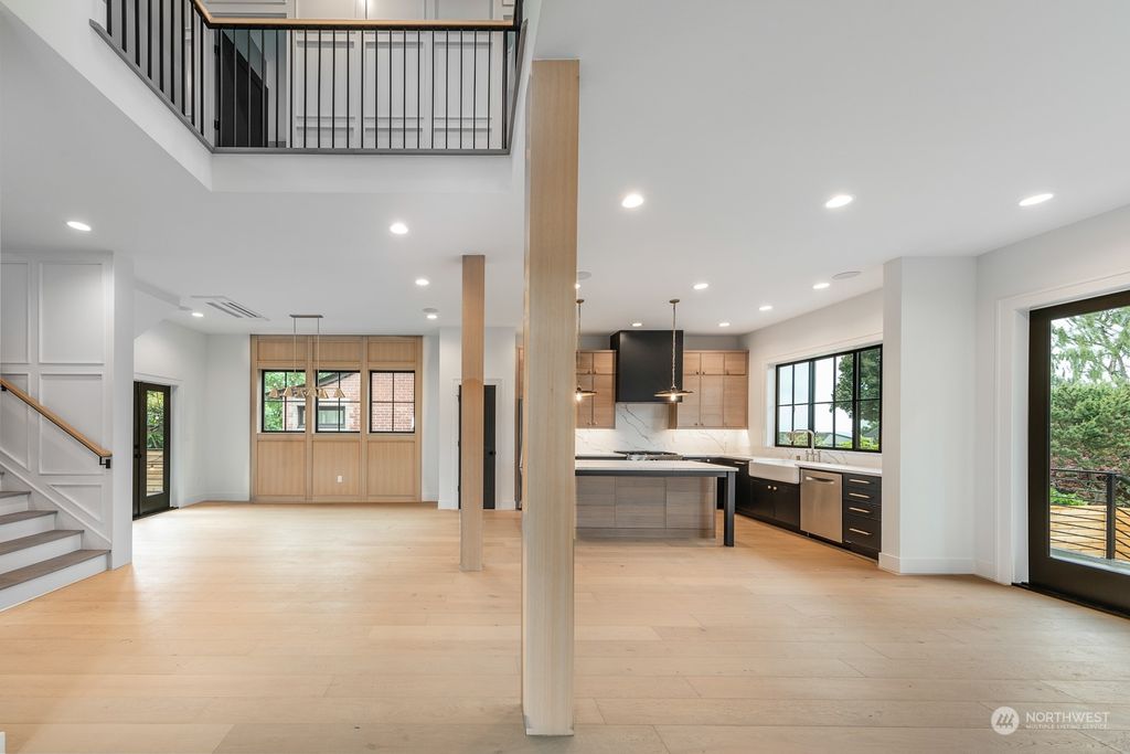 Photo of 4023 W Raye Street, Seattle, WA 98199 (MLS # 2242425)
