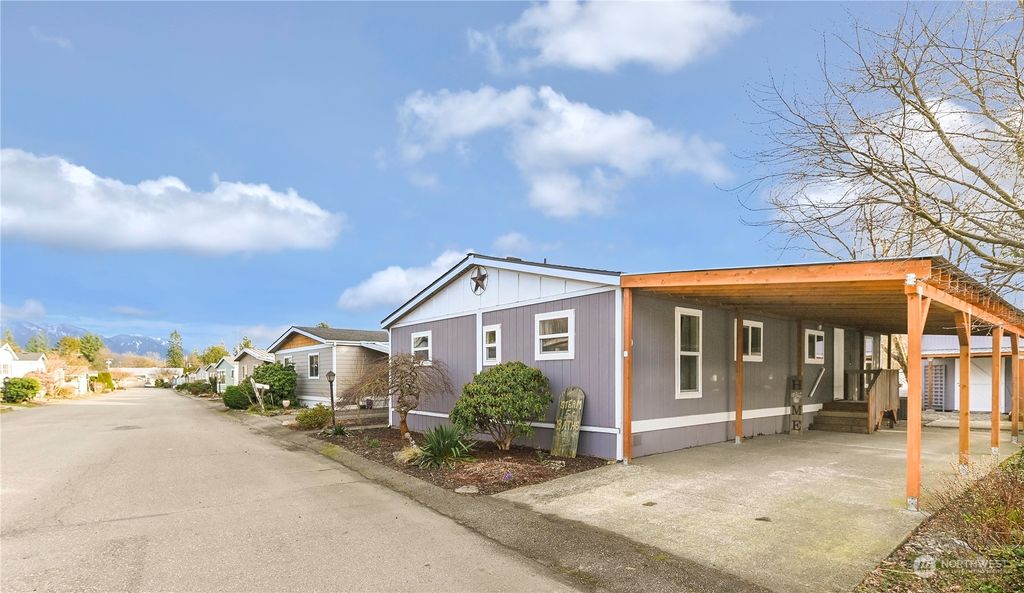 Photo of 212 Old Owen Road #69 Rd, Sultan, WA 98294 (MLS # 2200690)