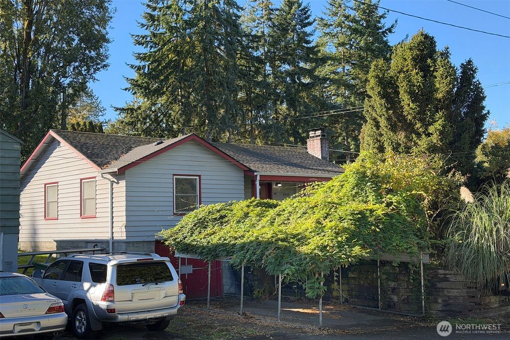 Photo of 2303 NE 95th Street, Seattle, WA 98115 (MLS # 2444194)