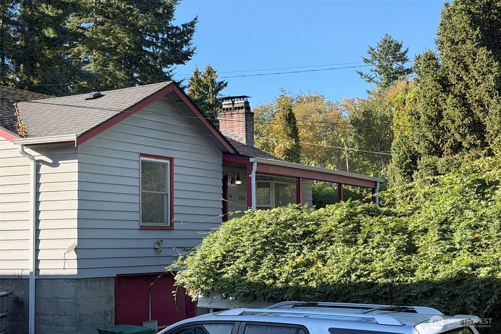 Photo of 2303 NE 95th Street, Seattle, WA 98115 (MLS # 2444194)