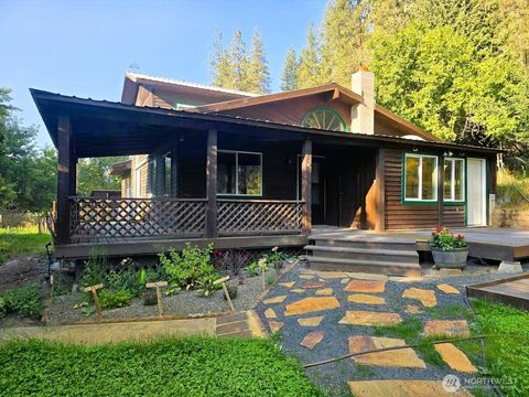 Photo of 1612 Rickey Canyon Road, Kettle Falls, WA 99141 (MLS # 2527867)