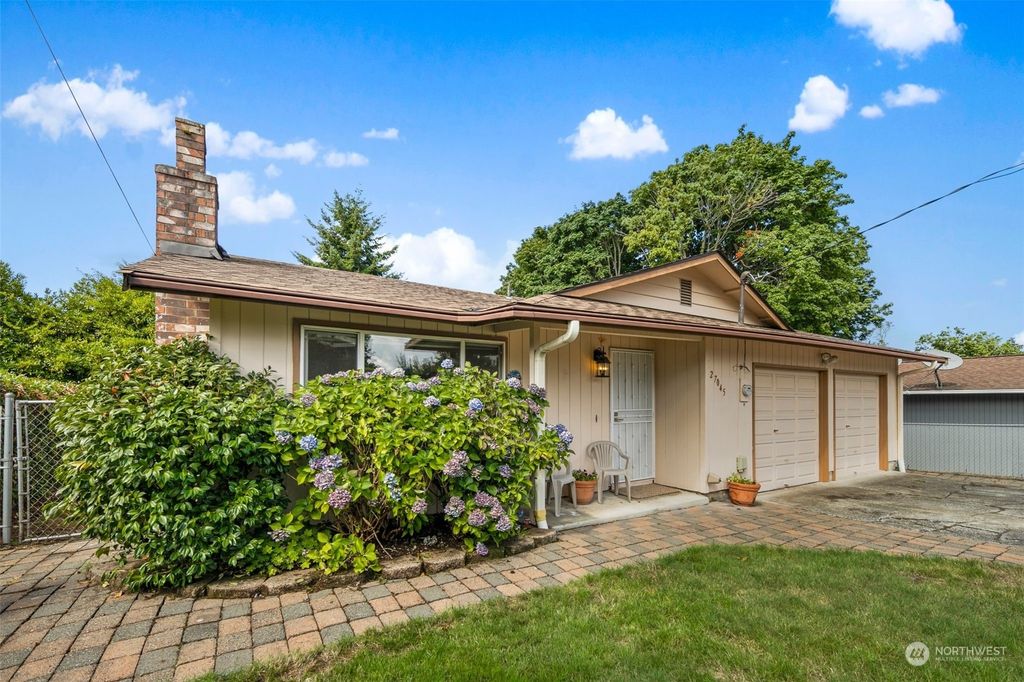 Photo of 27045 14th Avenue S, Des Moines, WA 98198 (MLS # 2156815)