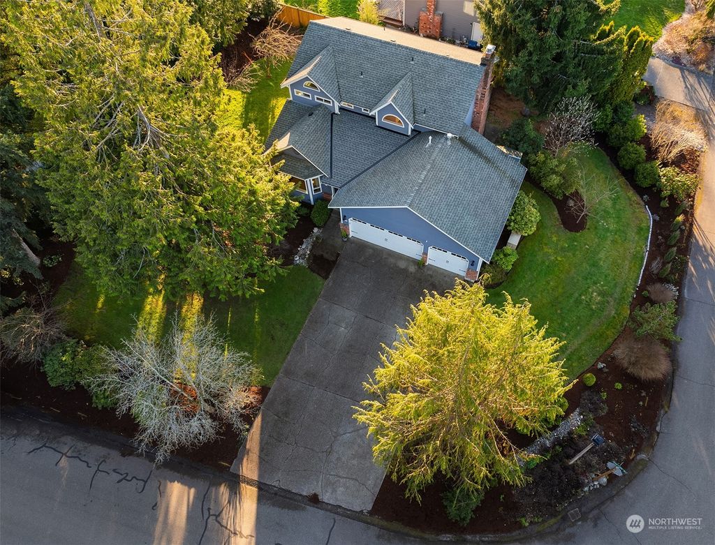 Photo of 14237 278th Avenue NE, Duvall, WA 98019 (MLS # 2207475)