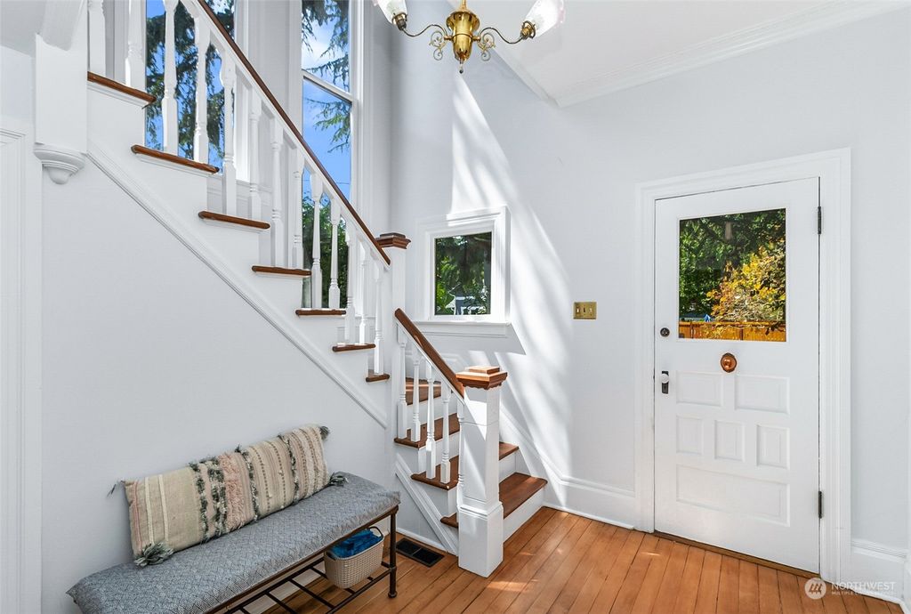 Photo of 6706 22nd Avenue NW, Seattle, WA 98117 (MLS # 2273647)