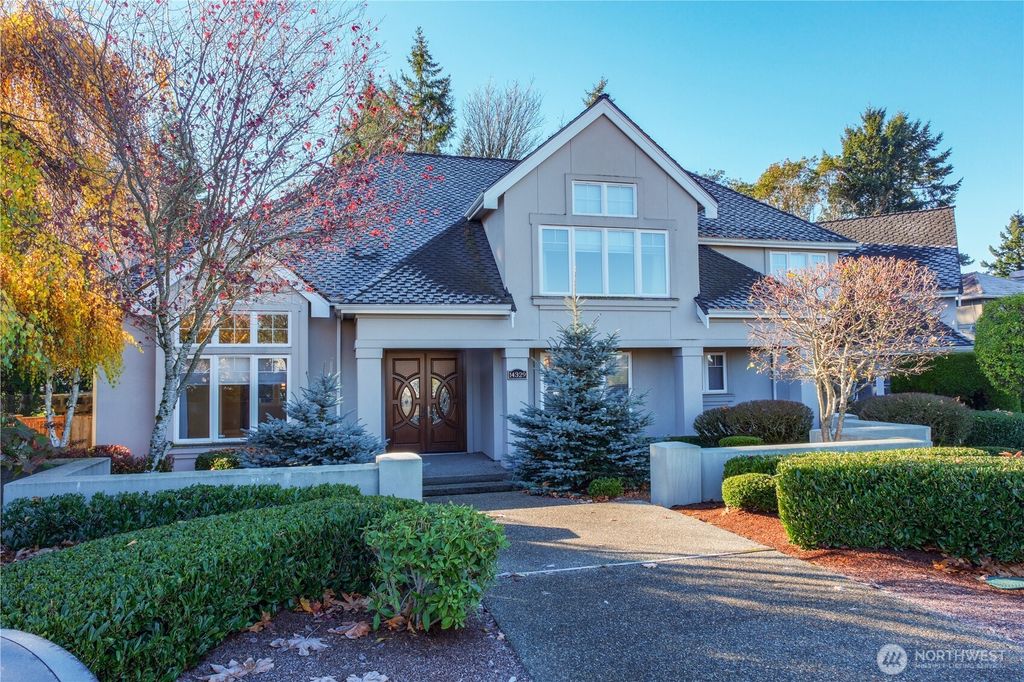 Photo of 14329 SE 84th Court, Newcastle, WA 98059 (MLS # 2430698)