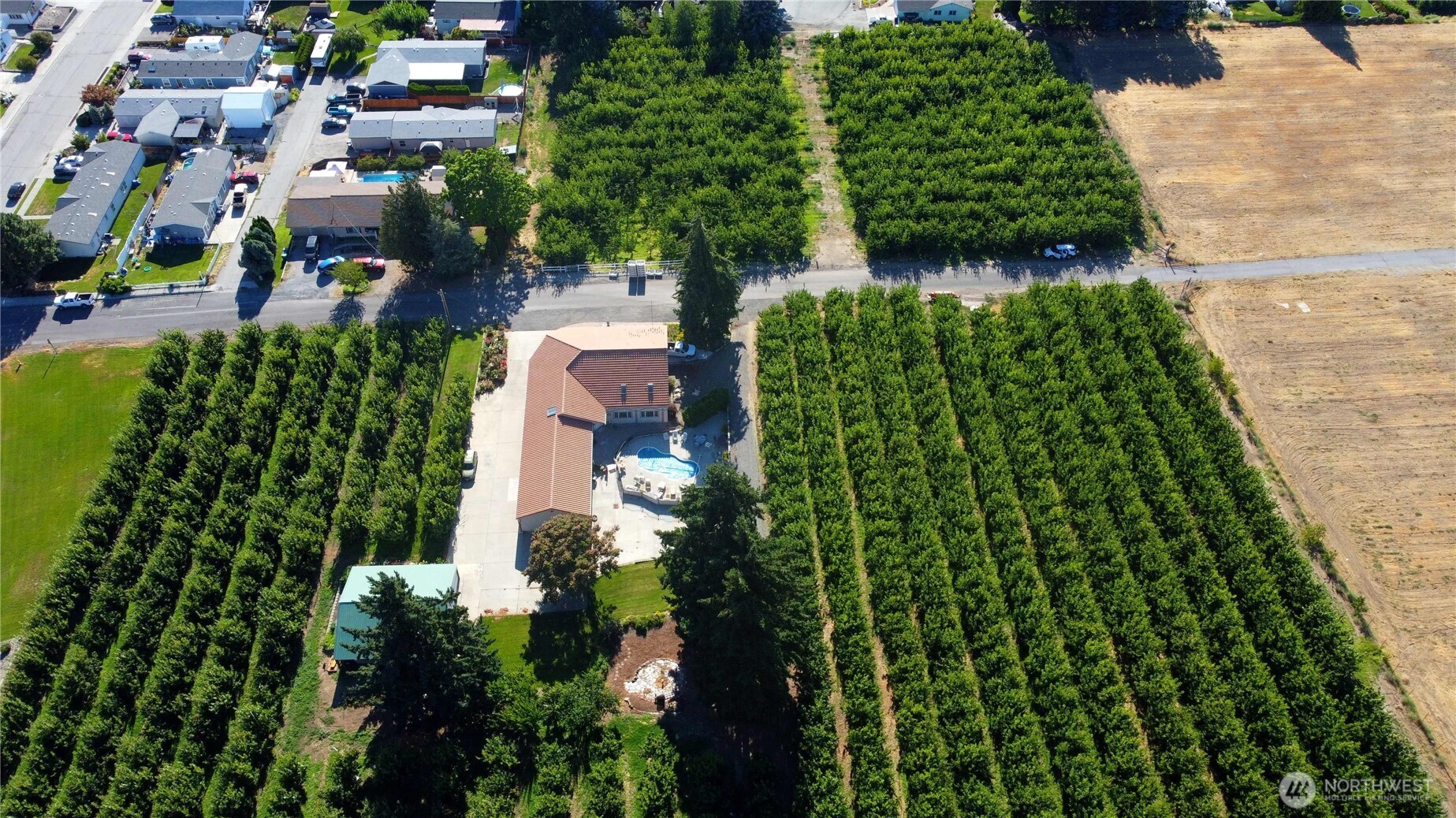 1055 N Jackson Avenue