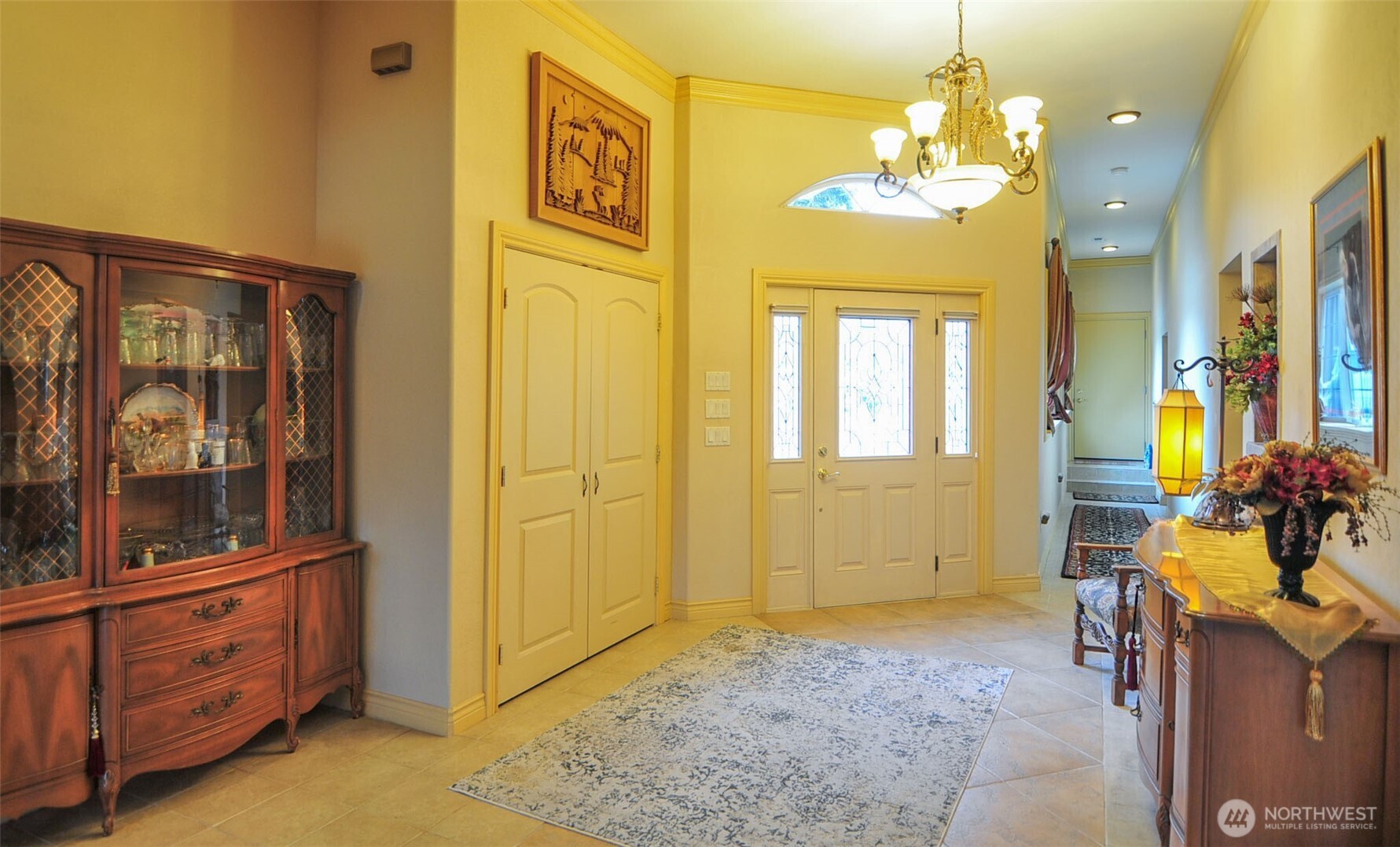 1055 N Jackson Avenue