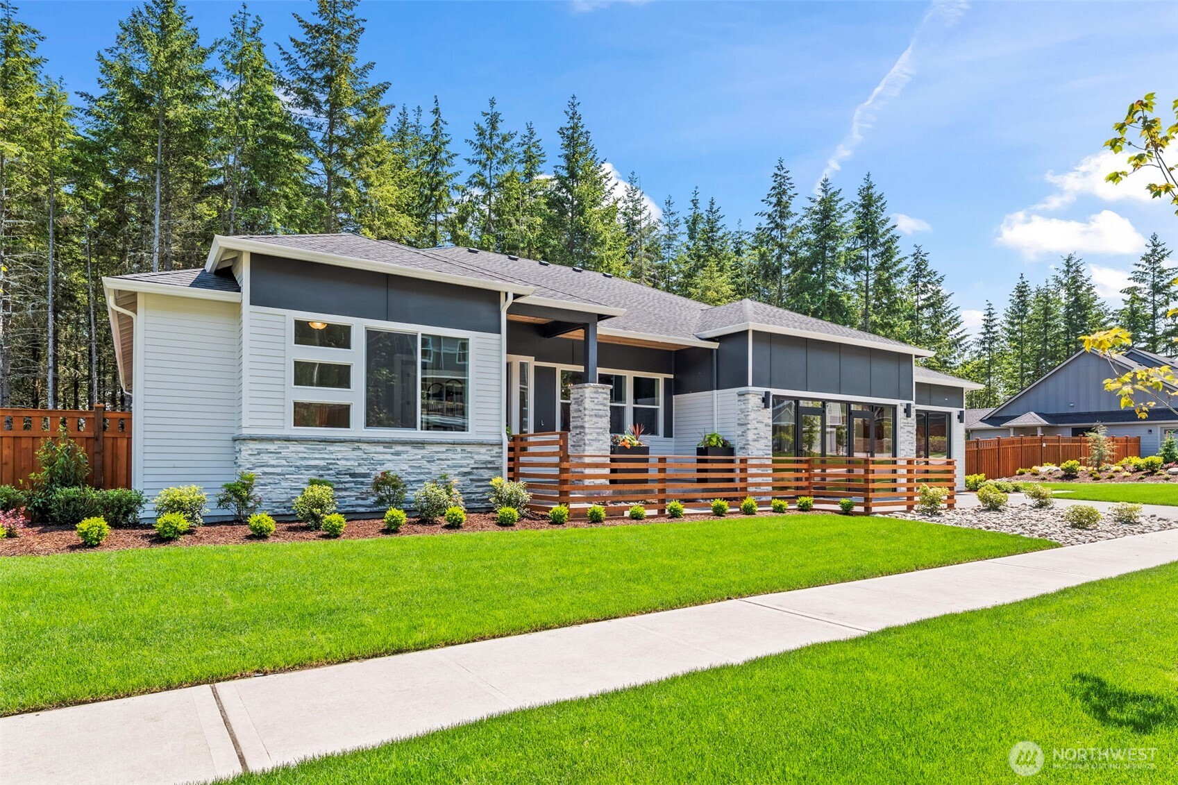 15225 (LOT 992) 210th Avenue E