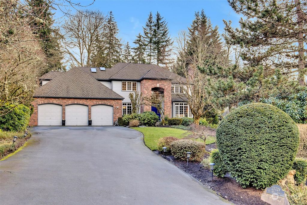 Photo of 21329 NE 81st Street, Redmond, WA 98053 (MLS # 2024411)