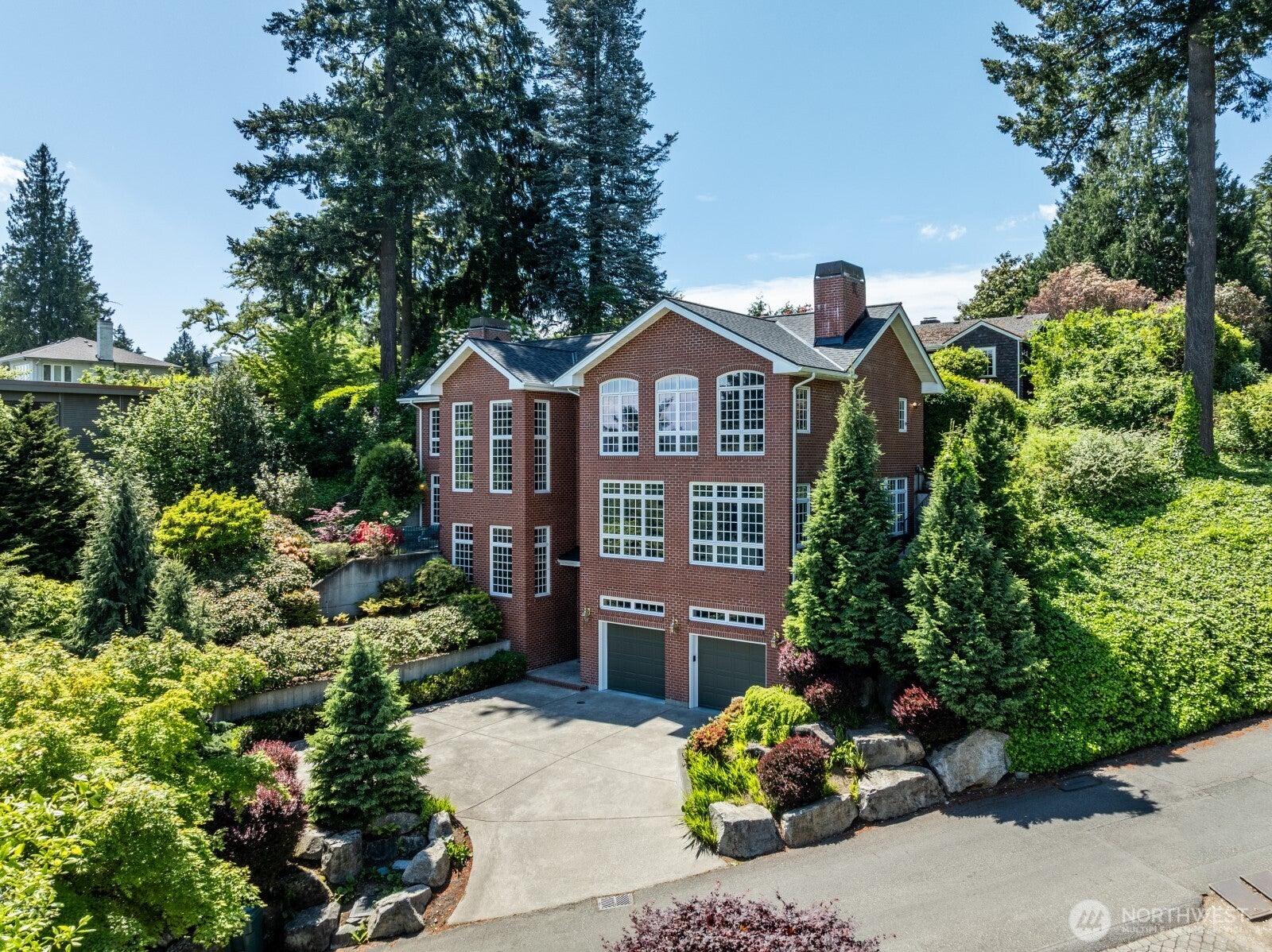 6681 NE Windermere Road