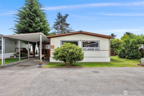 Photo of 16600 25th Avenue NE #73, Marysville, WA 98271 (MLS # 2546054)