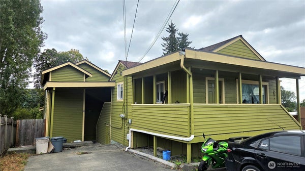 4221 S 3RD AVE, EVERETT, WA 98203 - Image 2f4fe91e2626176f8dff6959f2f59df8/1506966234