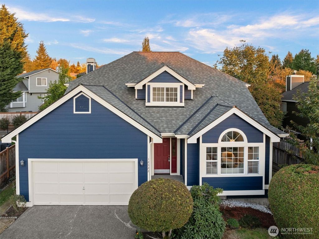 Photo of 12522 80th Place NE, Kirkland, WA 98034 (MLS # 2444646)