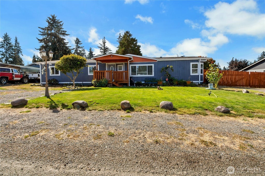 Photo of 720 190th Street E, Spanaway, WA 98387 (MLS # 2580803)