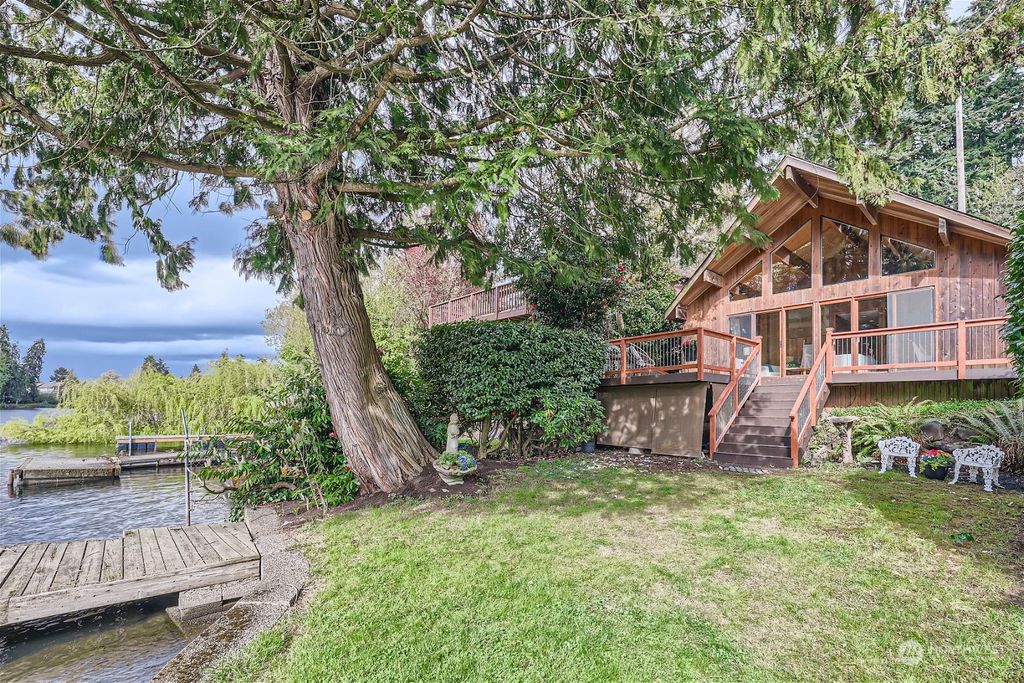 Photo of 19275 Stone Avenue N, Shoreline, WA 98133 (MLS # 2222447)