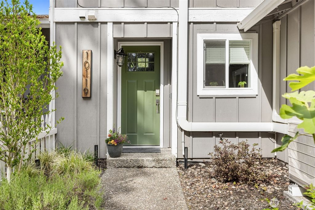 Photo of 10119 5th Place SE, Lake Stevens, WA 98258 (MLS # 2368831)