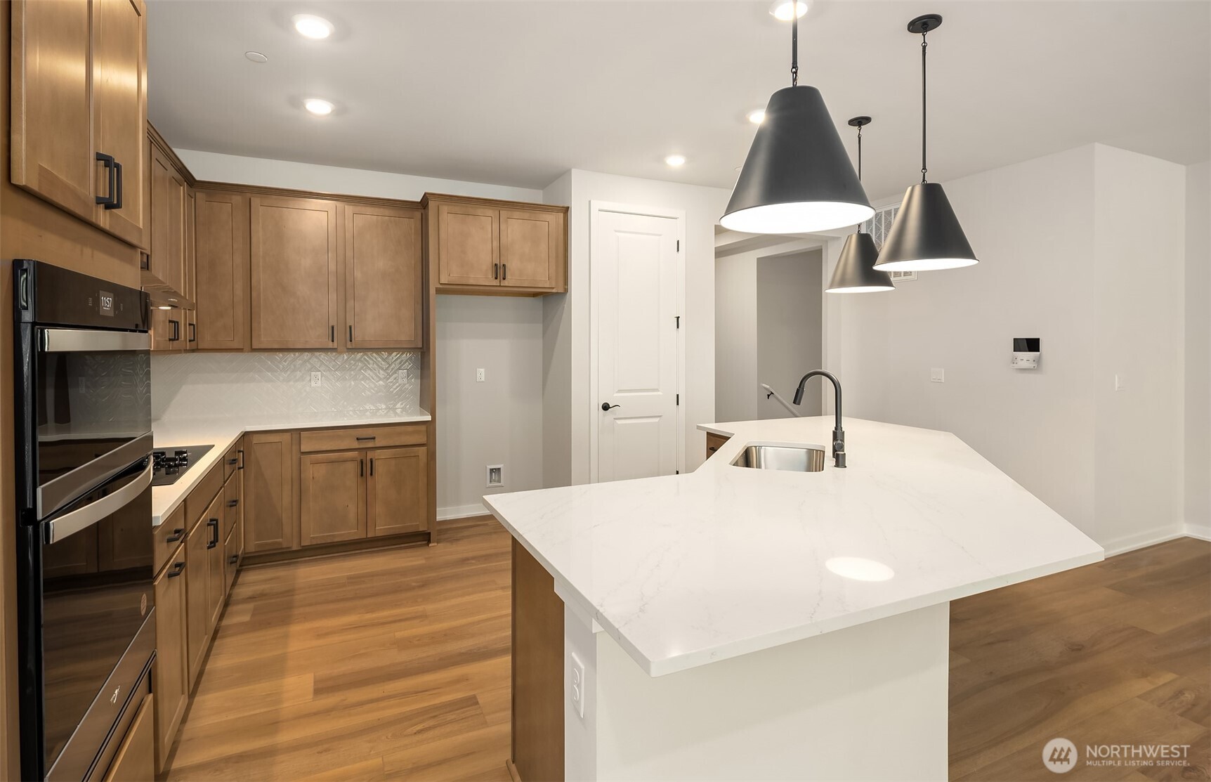 23557 Arbors Terrace Road NE 32