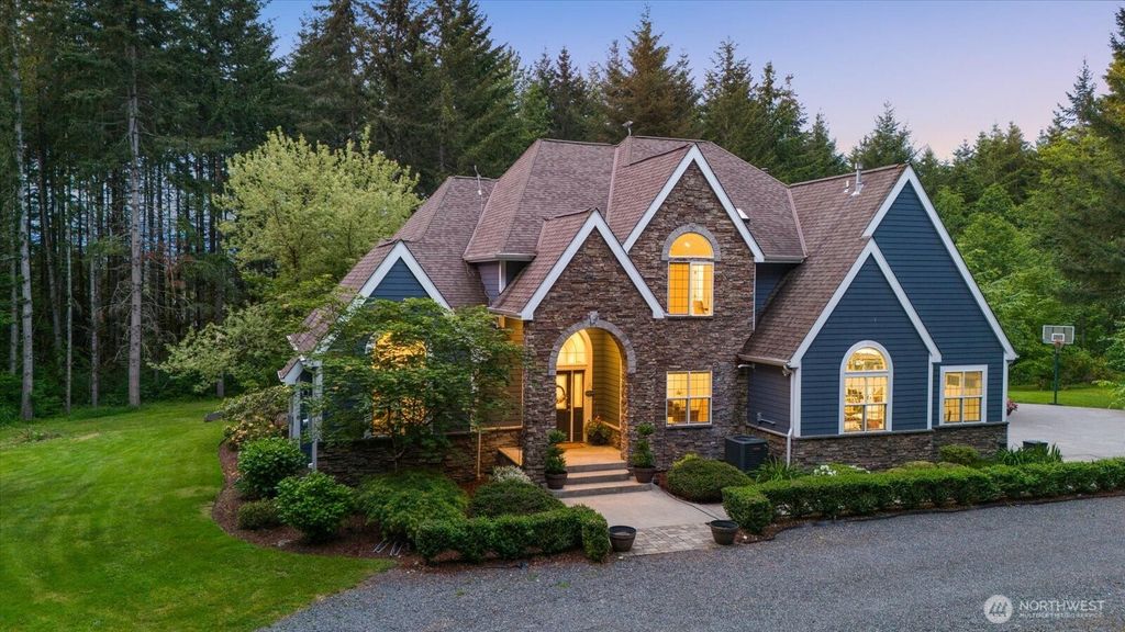Photo of 18119 78th Street NE, Granite Falls, WA 98252 (MLS # 2502311)