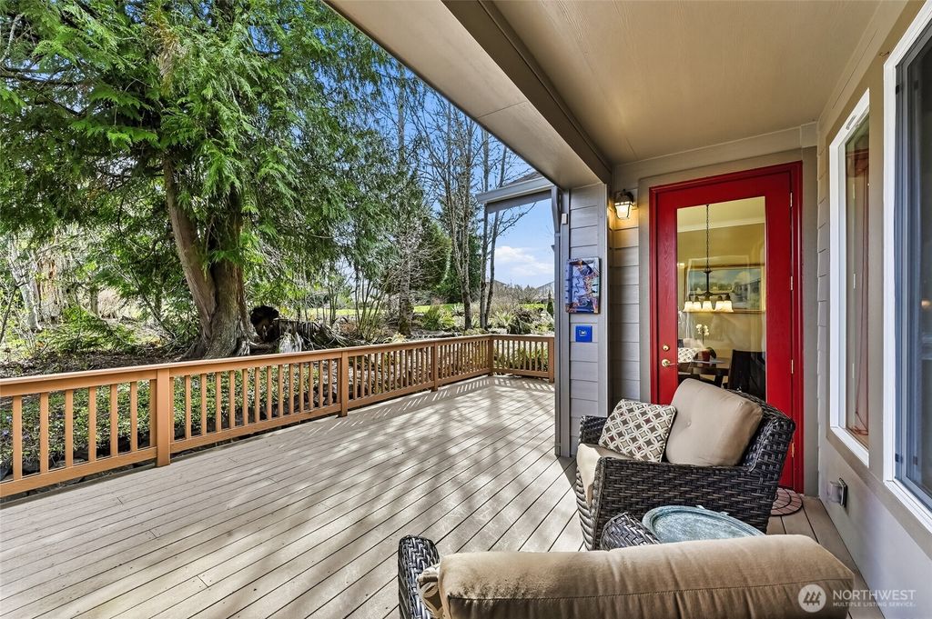 Photo of 12652 Sun Break Way NE, Redmond, WA 98053 (MLS # 2503895)