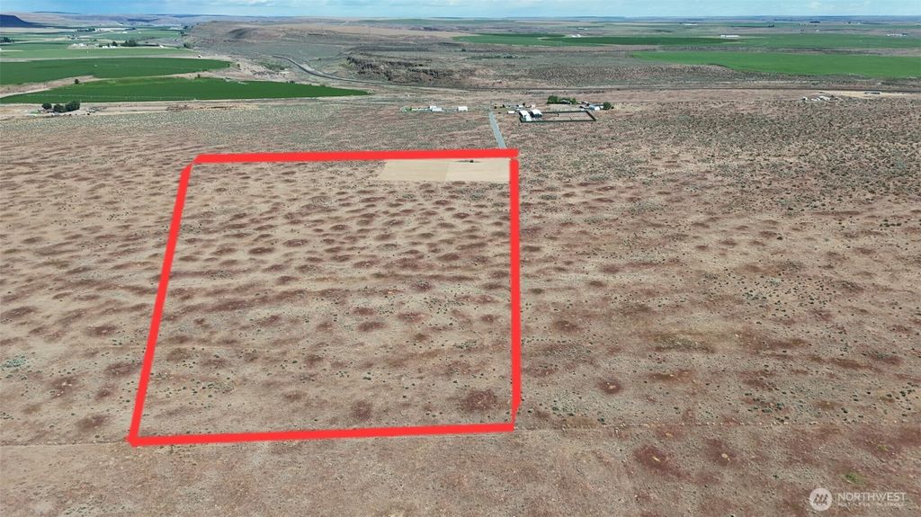 Photo of 21340 Adrain Road NE, Soap Lake, WA 98851 (MLS # 2542806)