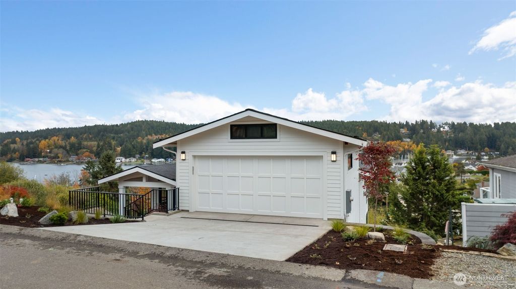 Photo of 8307 Bayridge Avenue, Gig Harbor, WA 98332 (MLS # 2451645)