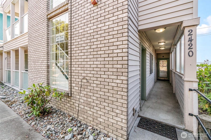 2420 Grand Avenue 101