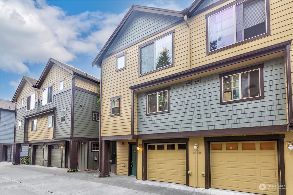 Photo of 11310 8th Ave NE #B, Seattle, WA 98125 (MLS # 2158906)