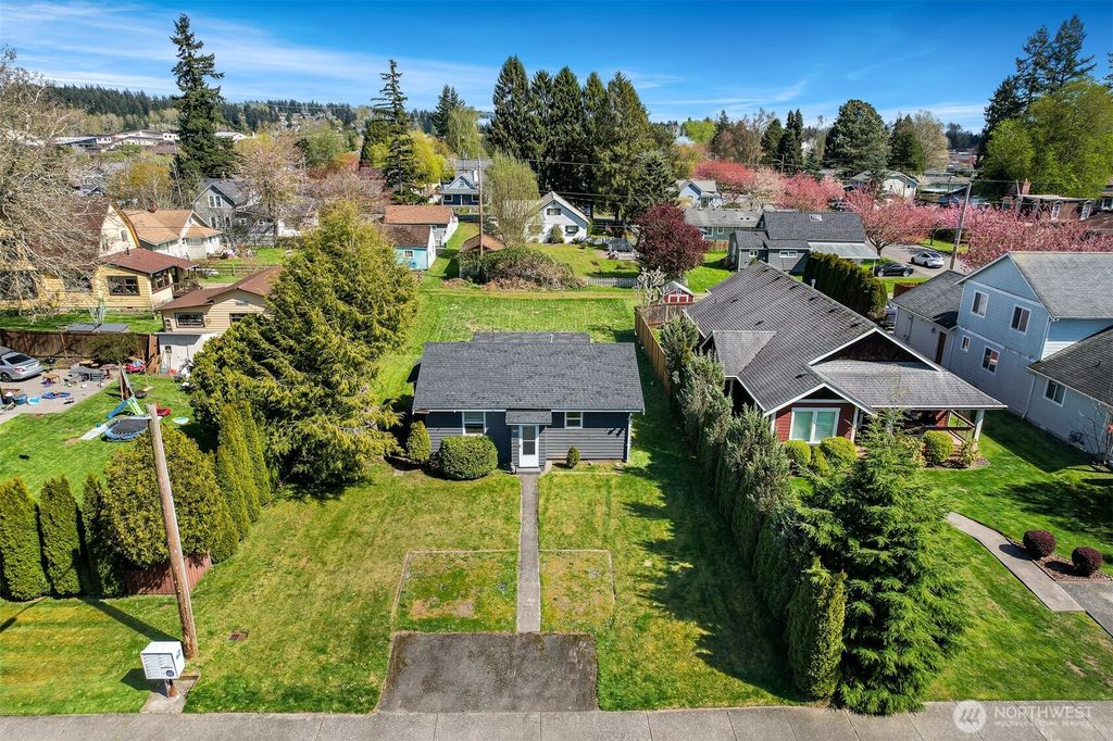 Photo of 1056 Harrison Avenue, Blaine, WA 98230 (MLS # 2501889)