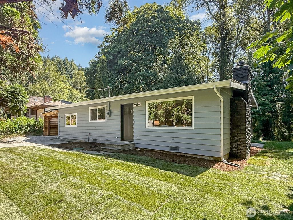 Photo of 14866 NW 154th Place, Renton, WA 98058 (MLS # 2407499)