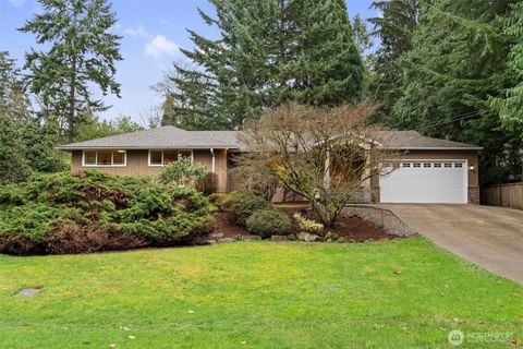 Photo of 20614 4th Avenue SW, Normandy Park, WA 98166 (MLS # 2463184)
