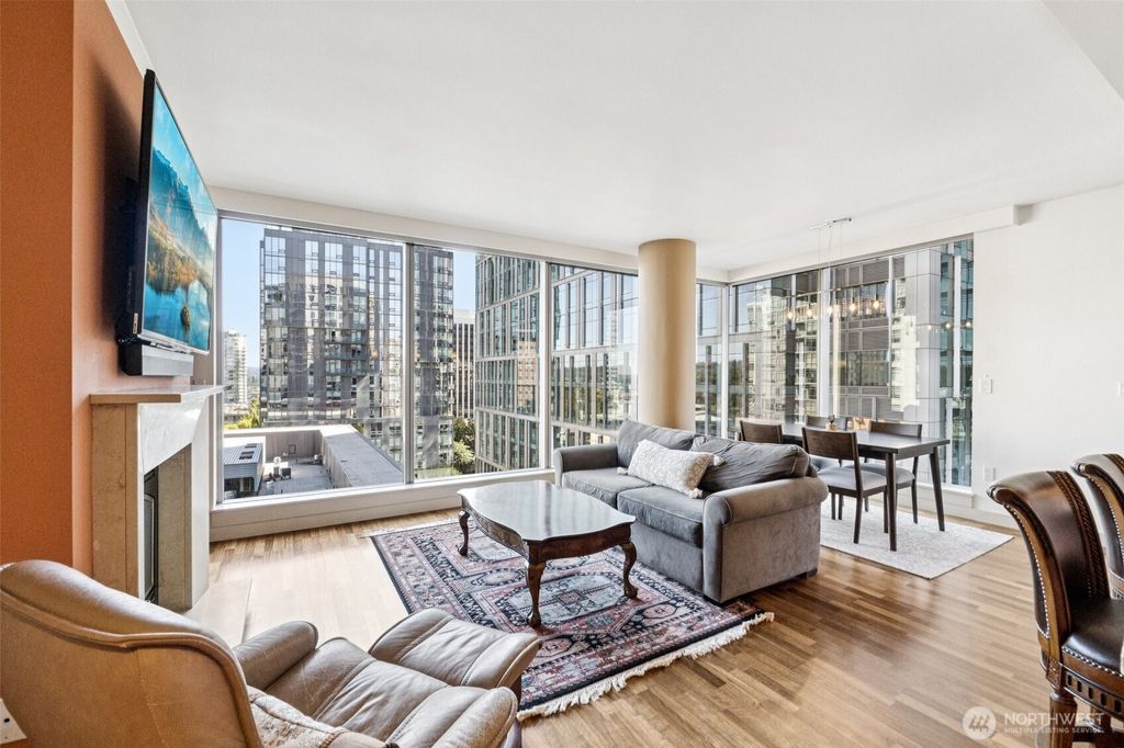 Photo of 10650 NE 9th Place #1520, Bellevue, WA 98004 (MLS # 2425861)
