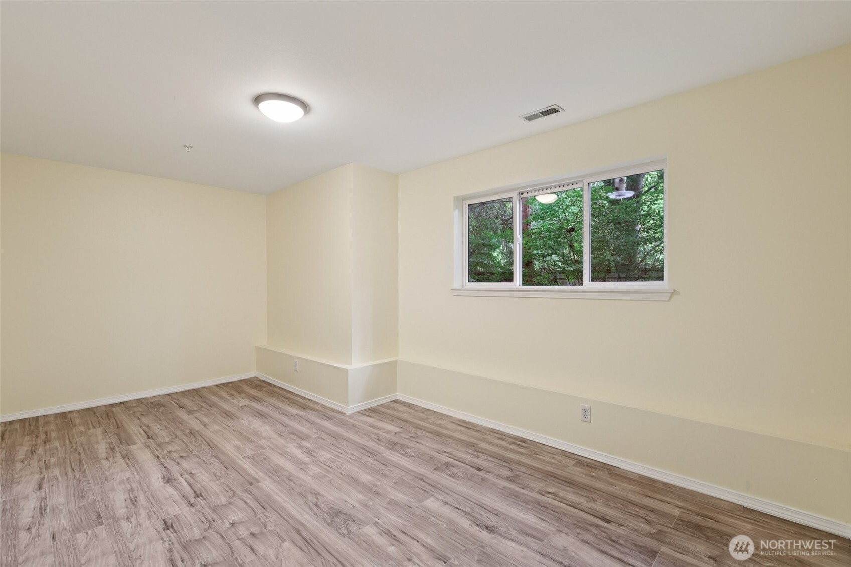 5502 240th Street SW C304