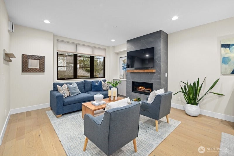 11223 NE 13th Lane