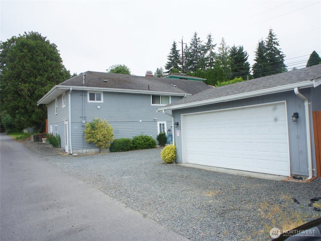 Photo of 5305 S 3rd Avenue, Everett, WA 98203 (MLS # 2541543)