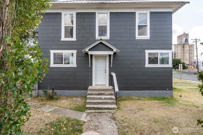 1201 5th Street