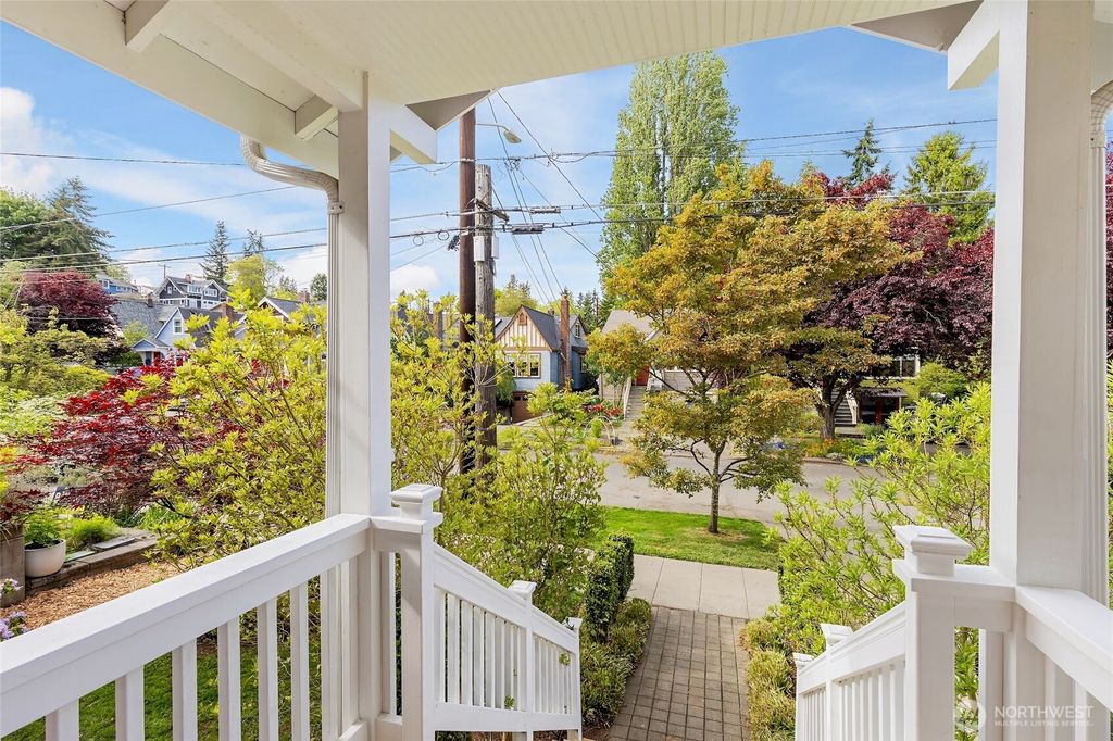 Photo of 549 N 71st Street, Seattle, WA 98103 (MLS # 2376977)