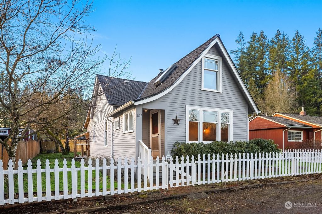 Photo of 8437 309th Place SE, Preston, WA 98050 (MLS # 2182959)