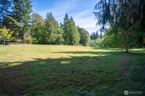 Photo of 253 XX 200th St SE, Maple Valley, WA 98038 (MLS # 2588117)