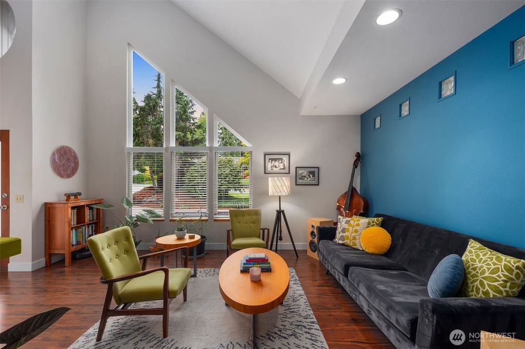 Photo of 4524 168th Avenue SE, Bellevue, WA 98006 (MLS # 2373462)