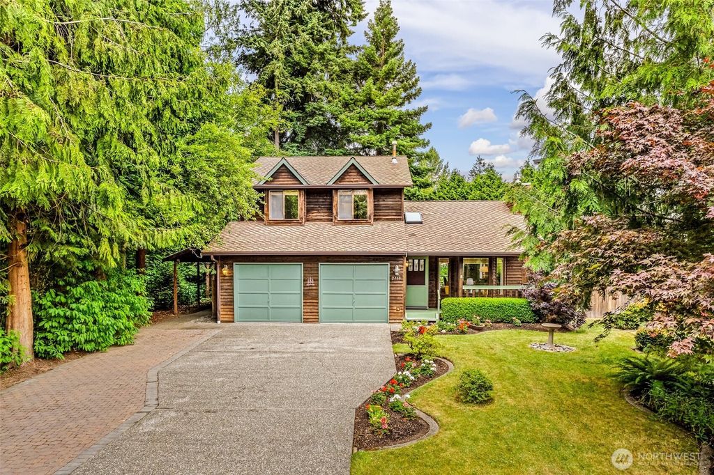 Photo of 2719 203rd Street SW, Lynnwood, WA 98036 (MLS # 2401272)