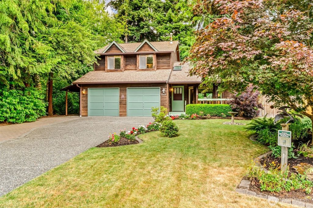 Photo of 2719 203rd Street SW, Lynnwood, WA 98036 (MLS # 2401272)